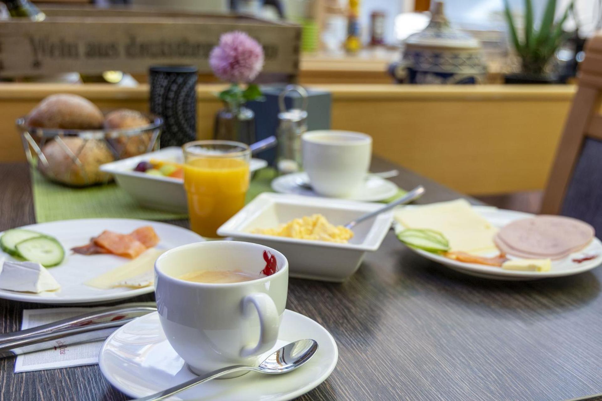 Apartmenthaus Burgenheimat In Rhens Bei Koblenz المظهر الخارجي الصورة